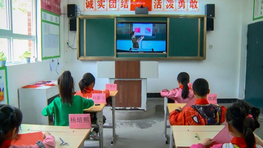 湖北竹山專遞課堂，助推城鄉(xiāng)教育均衡發(fā)展