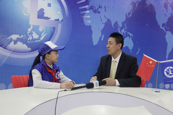 黑板報(bào)已經(jīng)out了？新媒體時(shí)代下的校園德育工作可以這樣做！